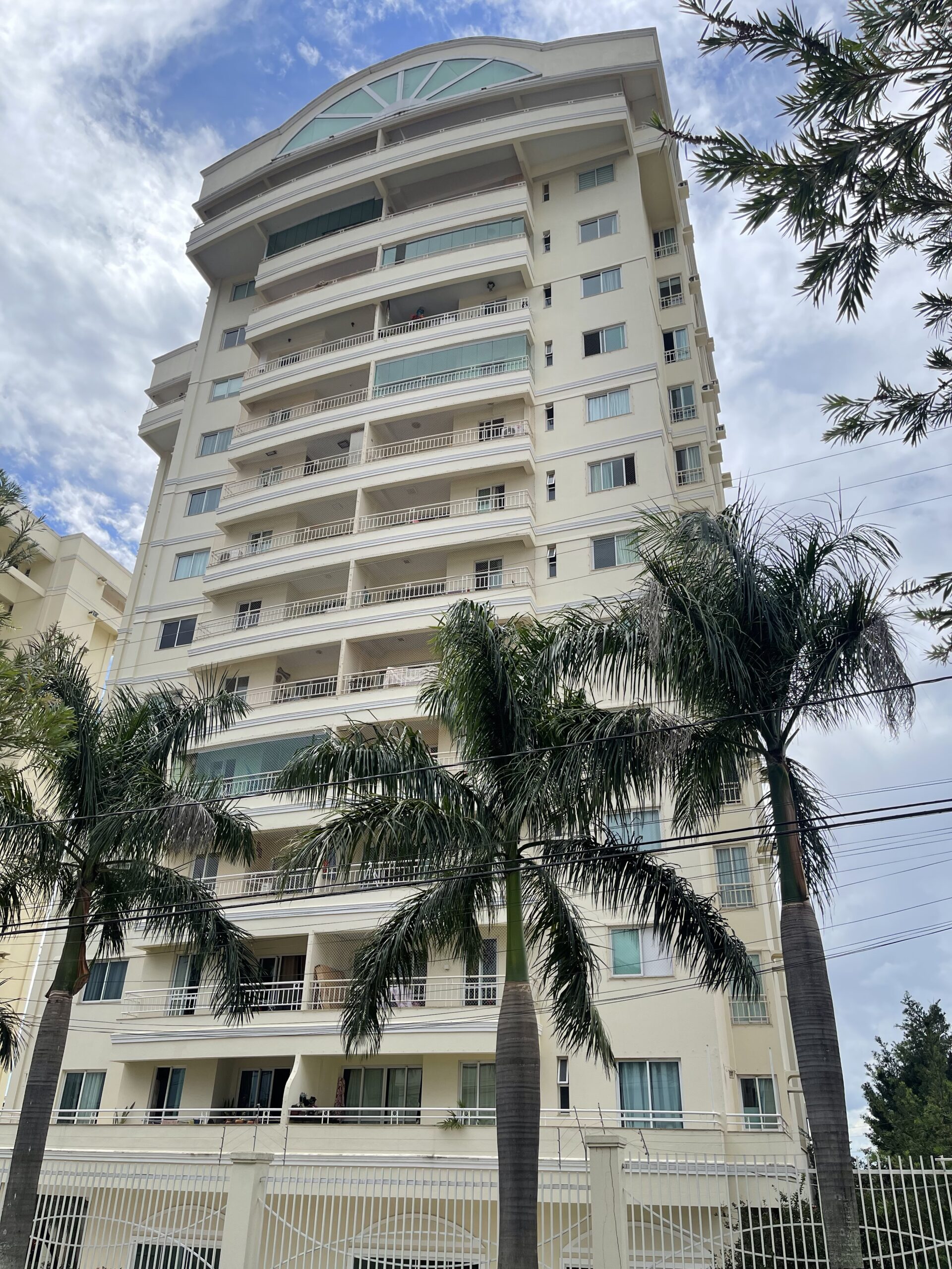 Edifício Euroville 1
 3 suítes
 7.800 m²
 Alto da Glória - Goiânia - GO