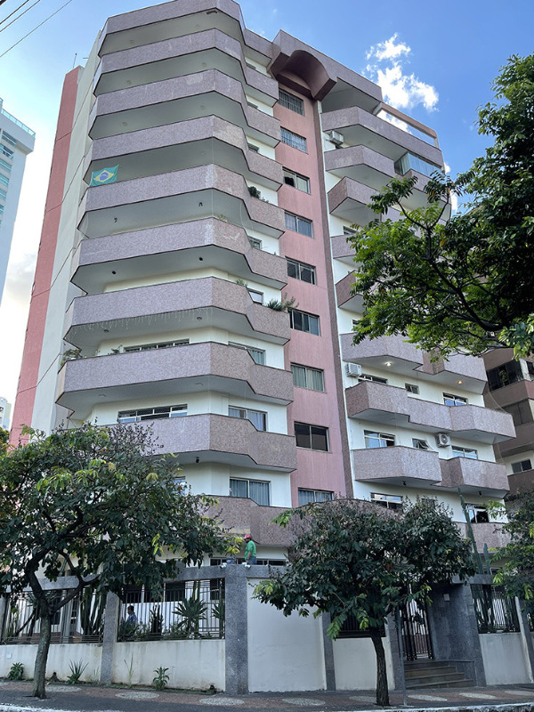 Edifício Maria Olina
 4 suítes
 2.550 m²
 Setor Oeste - Goiânia - GO