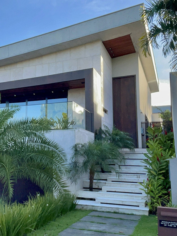 Casa Jardins Milão
 4 suítes
 550 m²
 Jardins Milão - Goiânia - GO